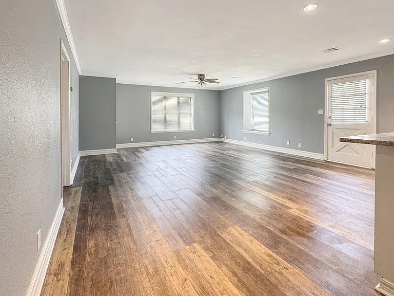 240 S 120th East Ave — Photo 6