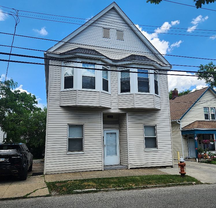 1st image of 3020 Searsdale Ave