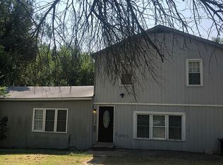 16105 E Sea Ave, Independence, MO 64050