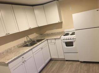 1675 Us Route 5 S APT 1, Fairlee, VT 05045