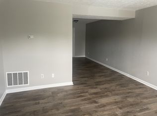 136 Spring Circle Dr #65, Berea, KY 40403