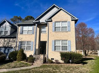 25 E Big Sky Dr, Hampton, VA 23666