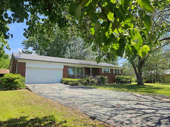 503 Spring St, Marshall, AR 72650