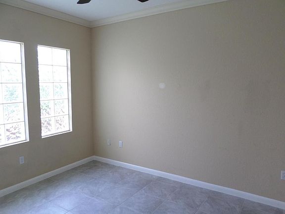 4th image of 8170 Bellafiore Way