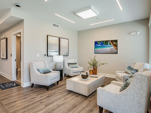 4th image of 2244 9th St W #120