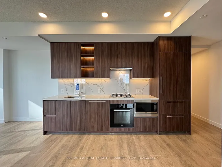 68 Esther Shiner Blvd #1211 — Photo 2