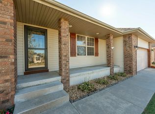 306 Union Hill St, Clever, MO 65631