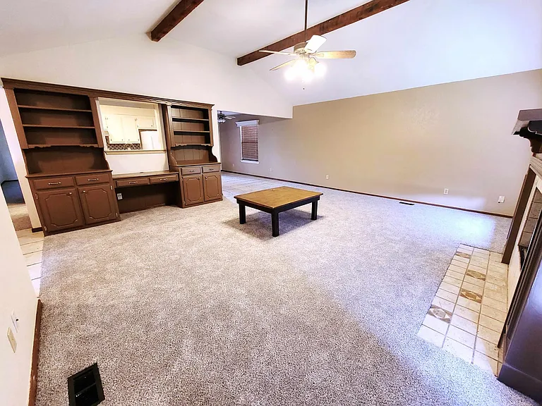 10413 Glascow Dr — Photo 4