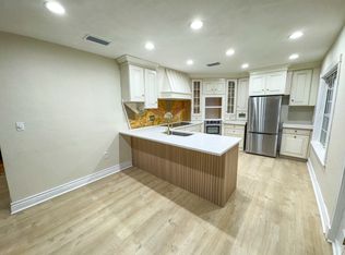 4711 Sunnydale Ln N, Saint Petersburg, FL 33709