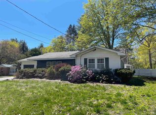 14 Orchard St, Springfield, VT 05156