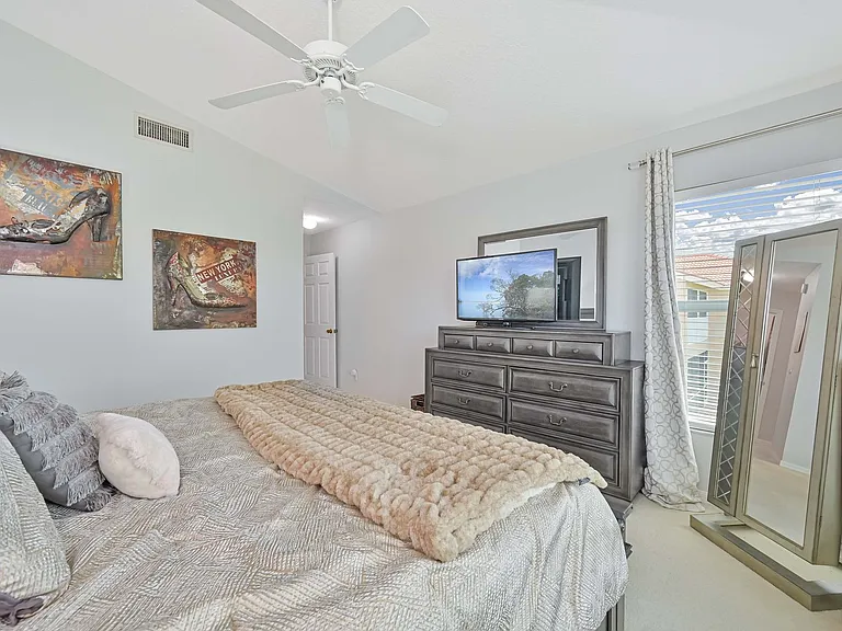 2600 Marshcreek Ln #201 — Photo 20