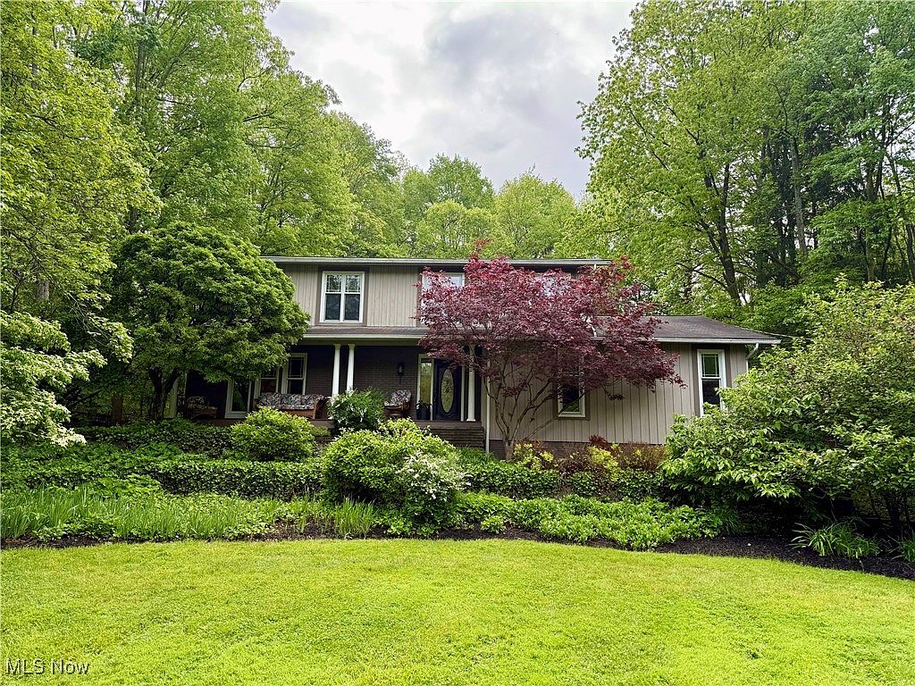 15217 Fox Run, Chagrin Falls, OH 44022 | Zillow