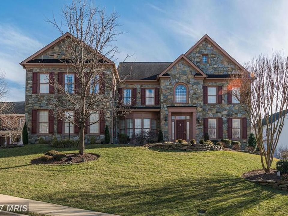 1st image of 42457 Leesylvania Ct