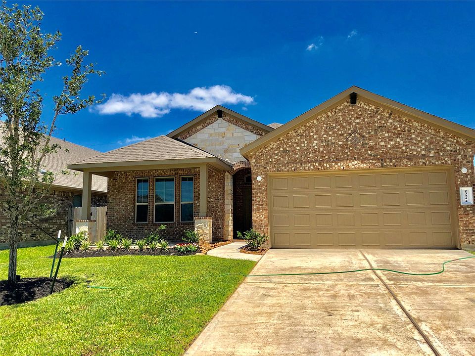 1st image of 23742 Padova Gardens Dr