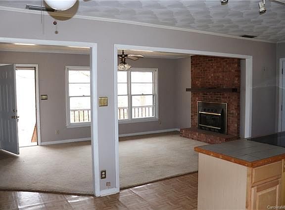 5th image of 1766 Easthaven Dr