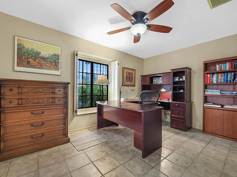30769 Susan Dr — Photo 23