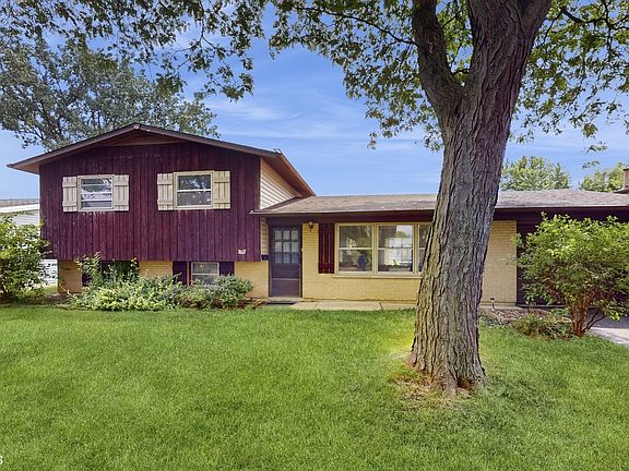 2nd image of 7607 Cumberland Dr