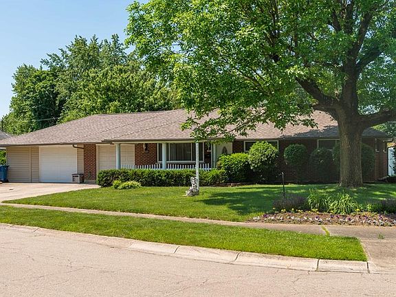 3rd image of 5491 Mangold Dr