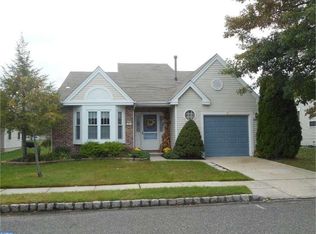 984 Larkspur Pl N, Mount Laurel, NJ 08054