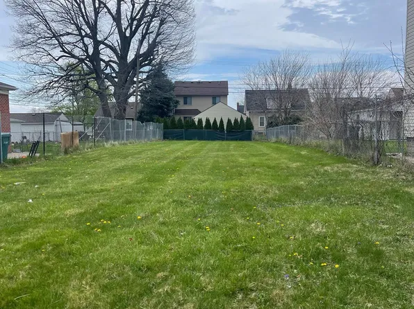 4850 E Firestone St, Dearborn, MI 48126