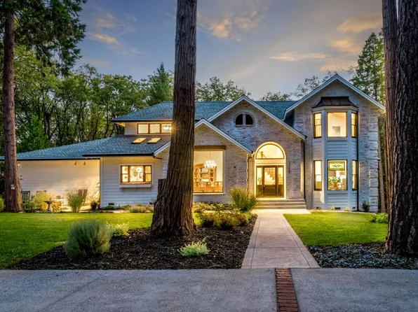 13100 Banner Lava Cap Rd, Nevada City, CA 95959