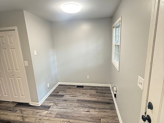 3rd image of 1508 Brenner Ave #1508