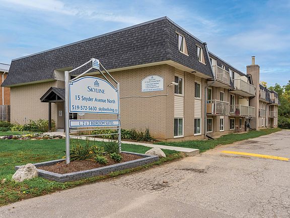 3rd image of 15 Snyder Ave N #3-Bedroom