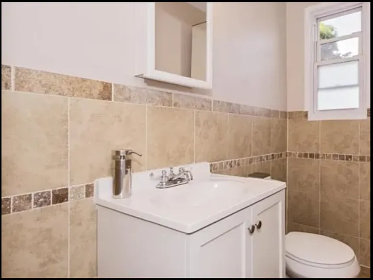 59 Carpenter Ave #59A — Photo 8