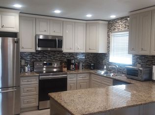 1424 W Paige Dr, Hobbs, NM 88240