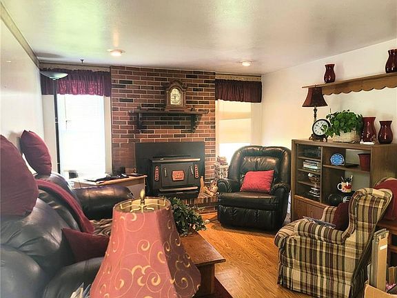 2nd image of 7229 Charnwood Dr