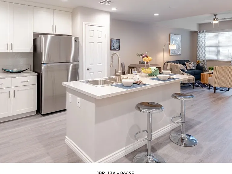 Centerpointe at Market Apartments - 3145 Market Street Riverside CA 92501 — Photo 7