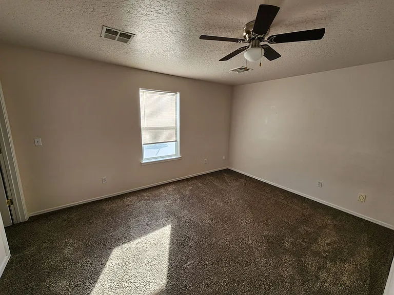 17594 N Parkdale Ave — Photo 13