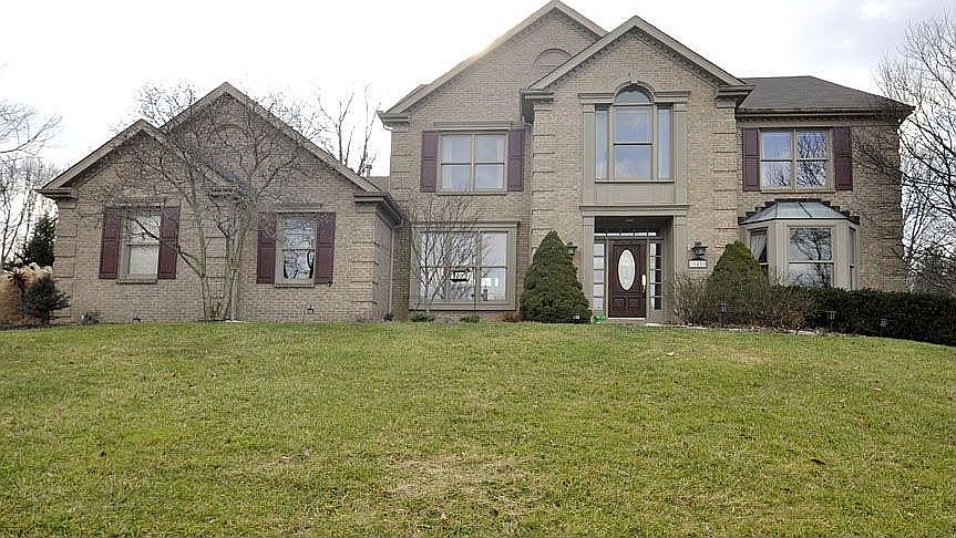 1st image of 581 Miami Crest Dr