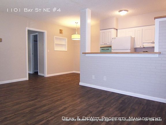 5th image of 1101 Bay St NE APT 4