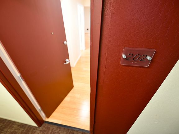2nd image of 350 Hanover Ave APT 202