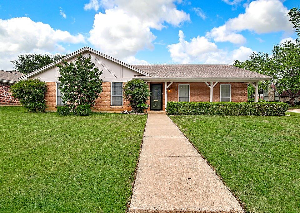 1st image of 4053 Glenbrook Dr