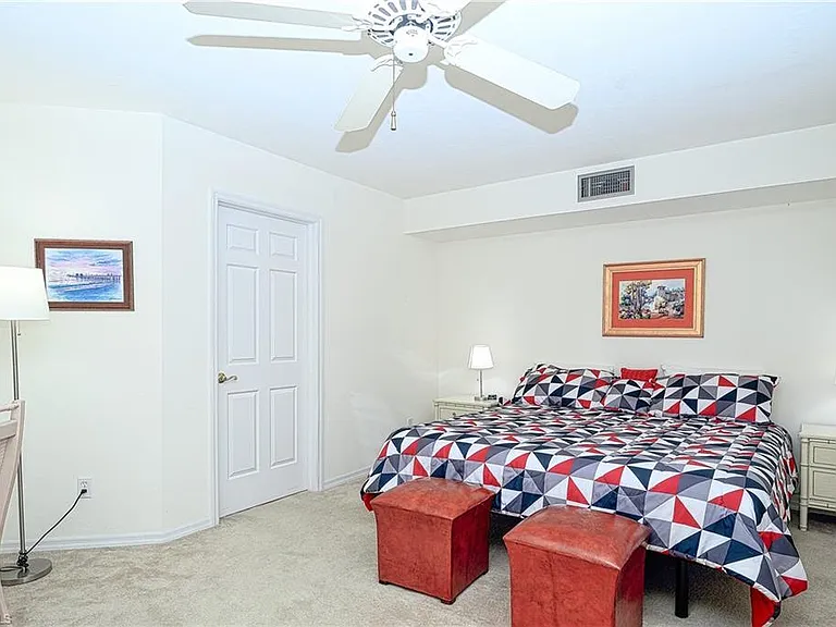 565 Beachwalk Cir #T-104 — Photo 14