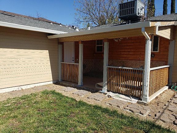 2nd image of 1837 Morse Ave