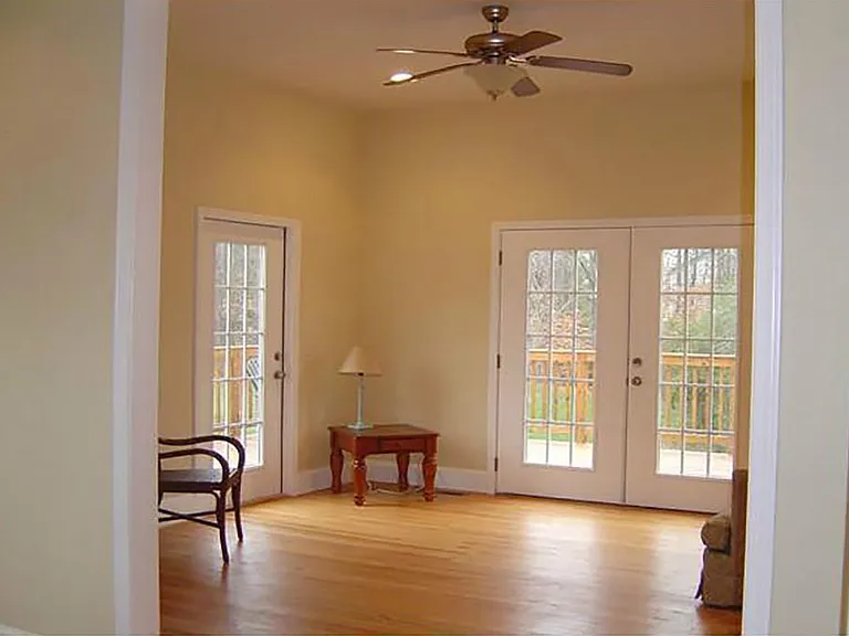 1510 Roberts Dr SE — Photo 15