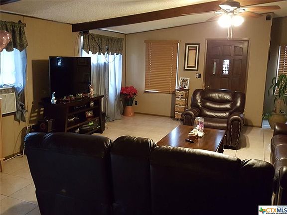 3rd image of 106 W Prairie Ave