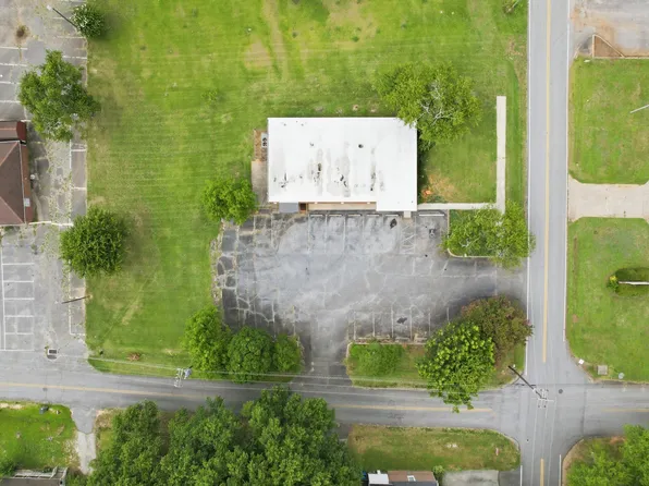 106 S Texas Ave, Greenville, SC 29611