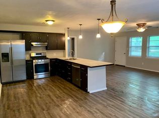 18551 E 2nd St S, Tulsa, OK 74108