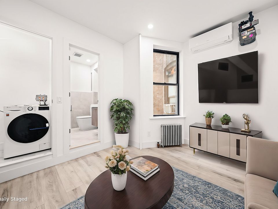 2nd image of 248 Broome St #14S