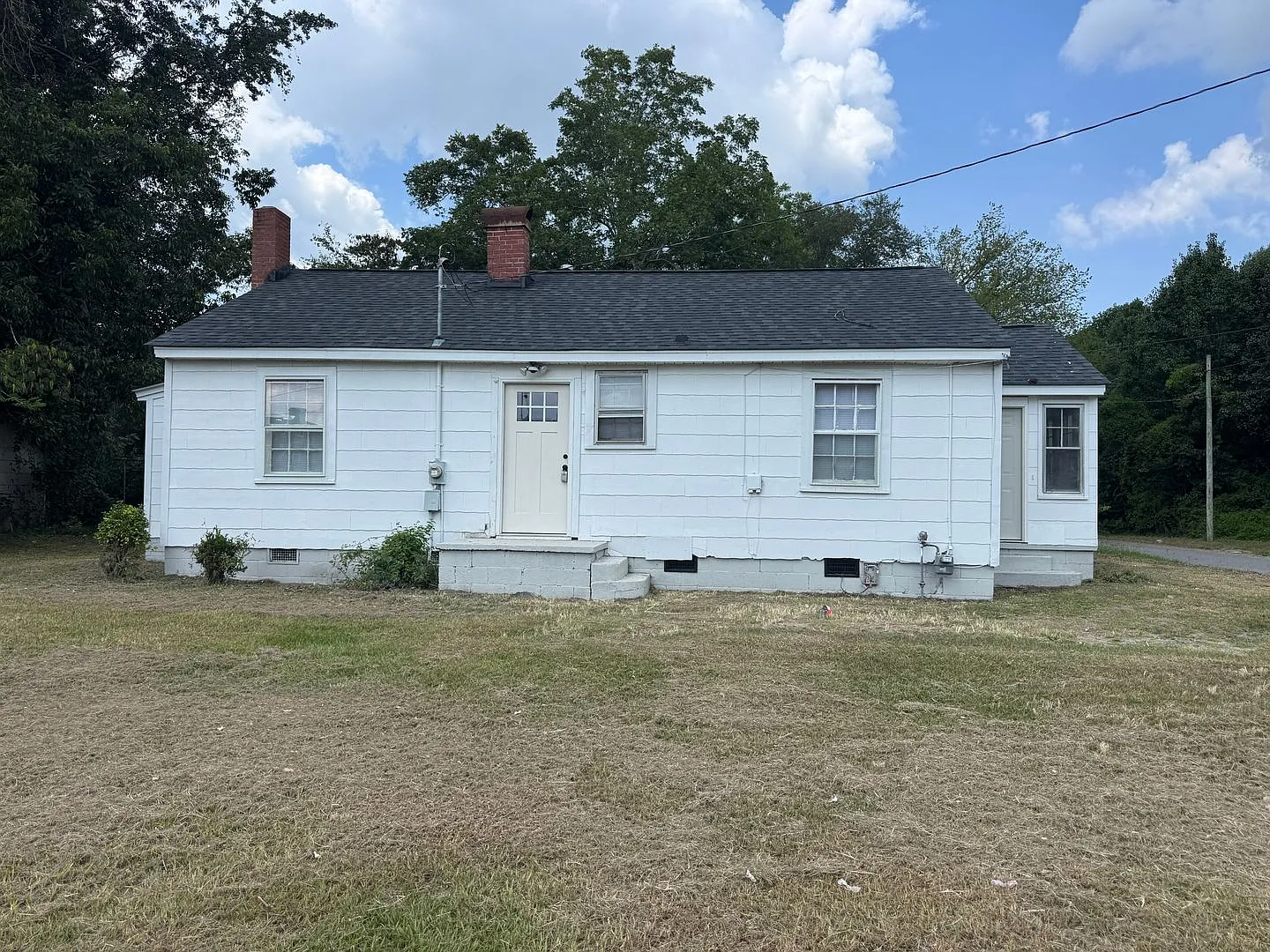 Fully Remodeled 3-Bedroom Home — Photo 1