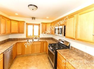 10 Highland Ter UNIT B, Gloversville, NY 12078