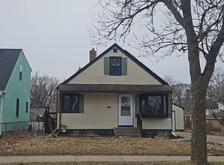 254 Arion St E, West Saint Paul, MN 55118