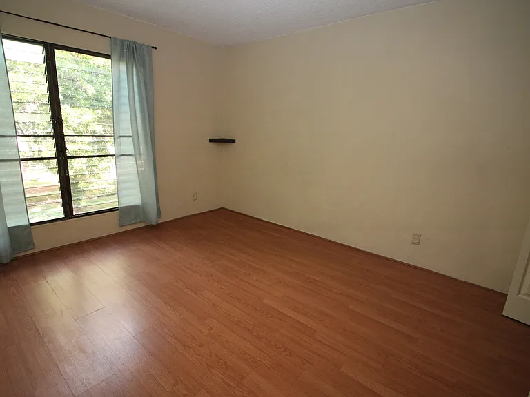 87-126 Helelua St #D204 — Photo 12