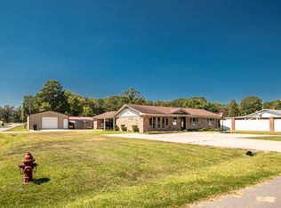 218 Pebbles St, Hampton, AR 71744