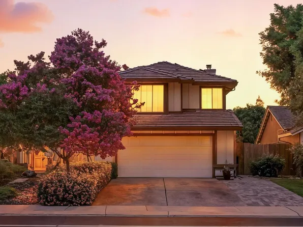 8931 Springhurst Dr, Elk Grove, CA 95624