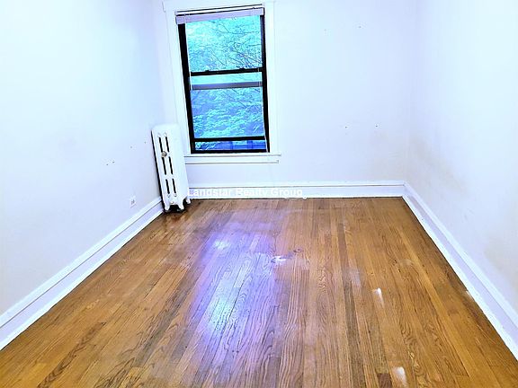 2nd image of 4627 N Winchester Ave APT 317